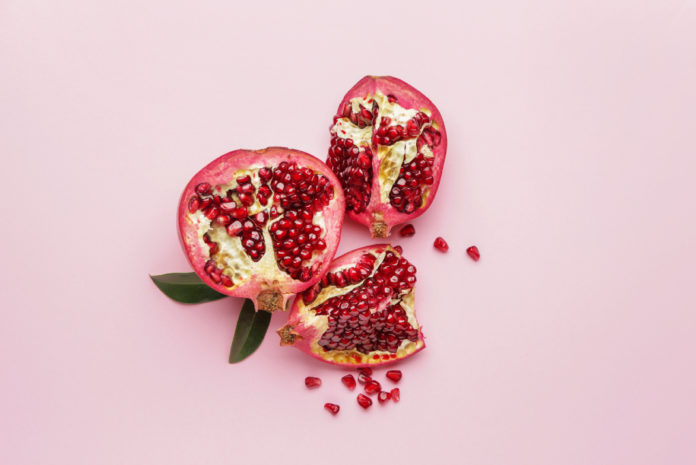 Pomegranates fight aging